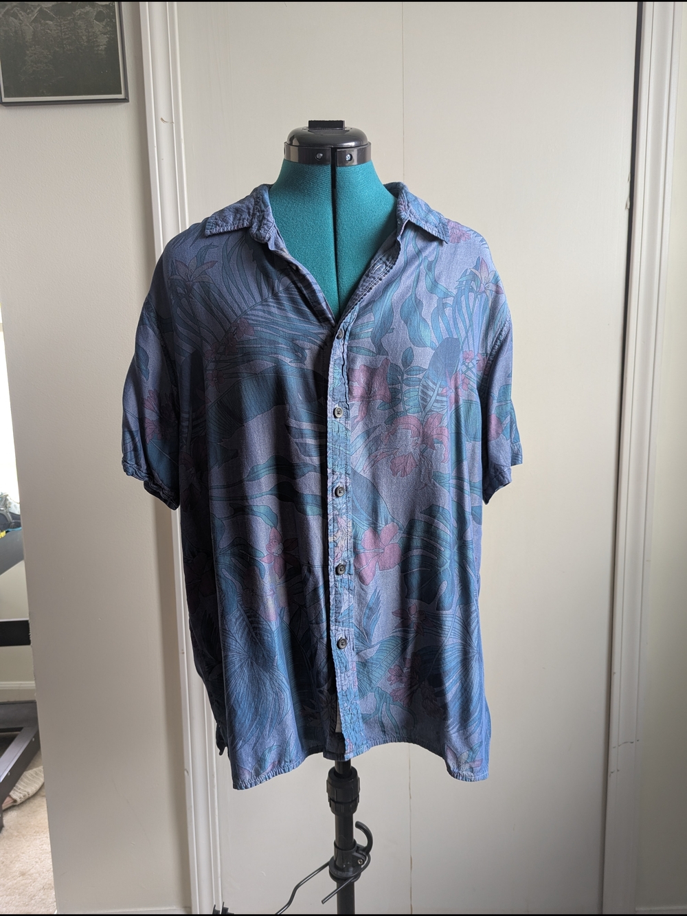 Men's Tropical Short-Sleeve Button-Up Shirt - Blue Floral